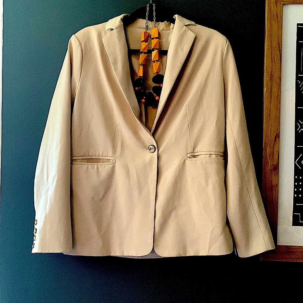 Amazon pocketed blazer